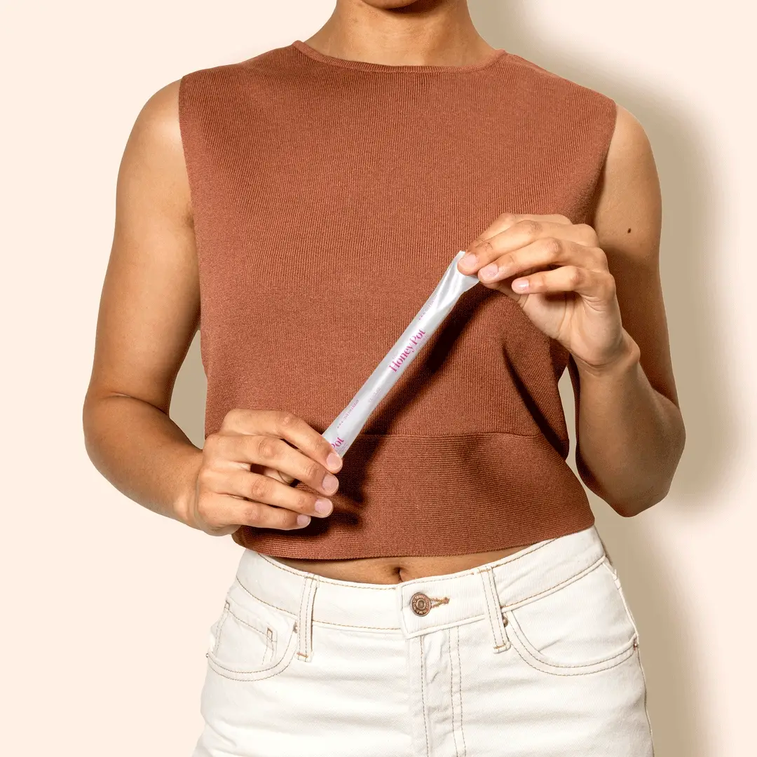 Regular 100% Organically Grown Cotton BPA Free Plastic Applicator Tampons - Image 3