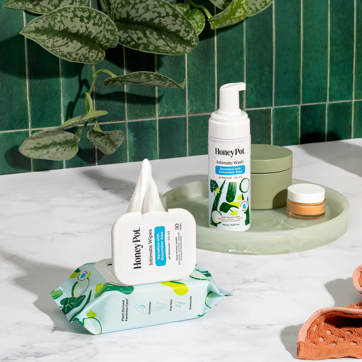 Sensitive with Cucumber Aloe Intimate Wash - Image 6