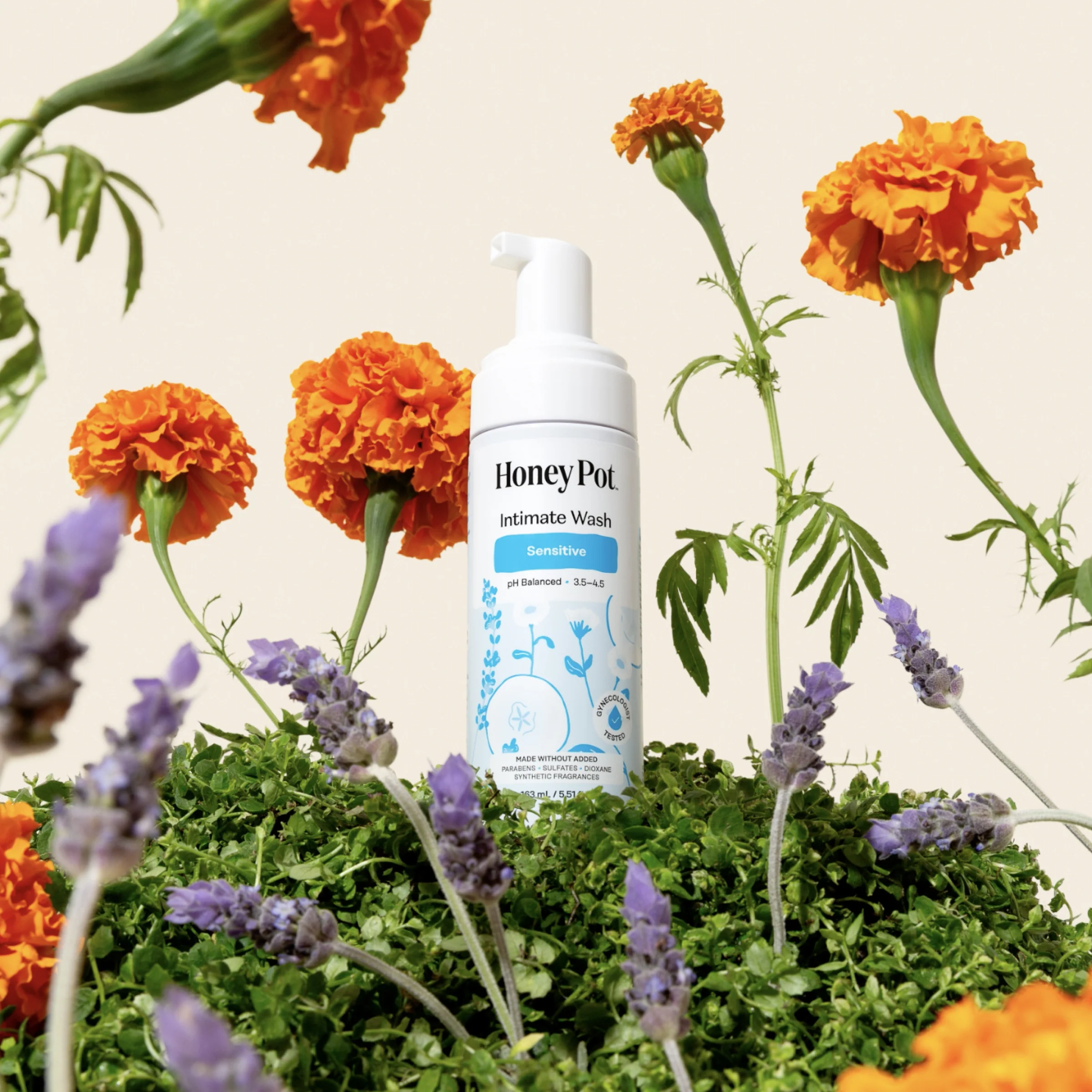Sensitive Intimate Wash Refill - Image 6